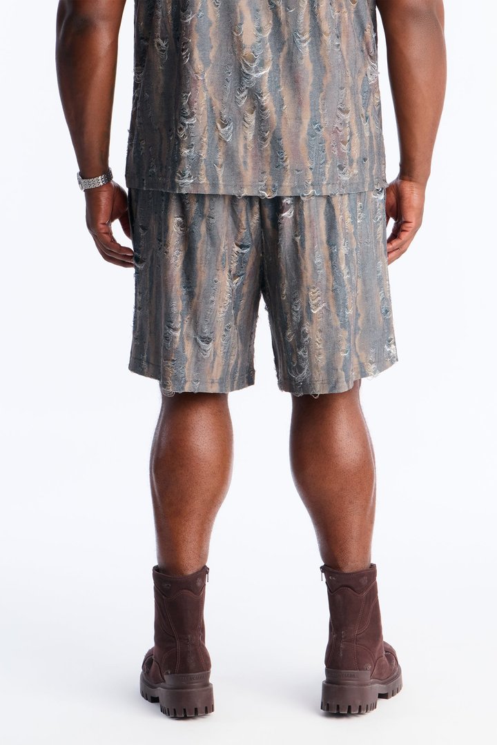 Relaxed Fragmented Realism Distressed Short - Brown