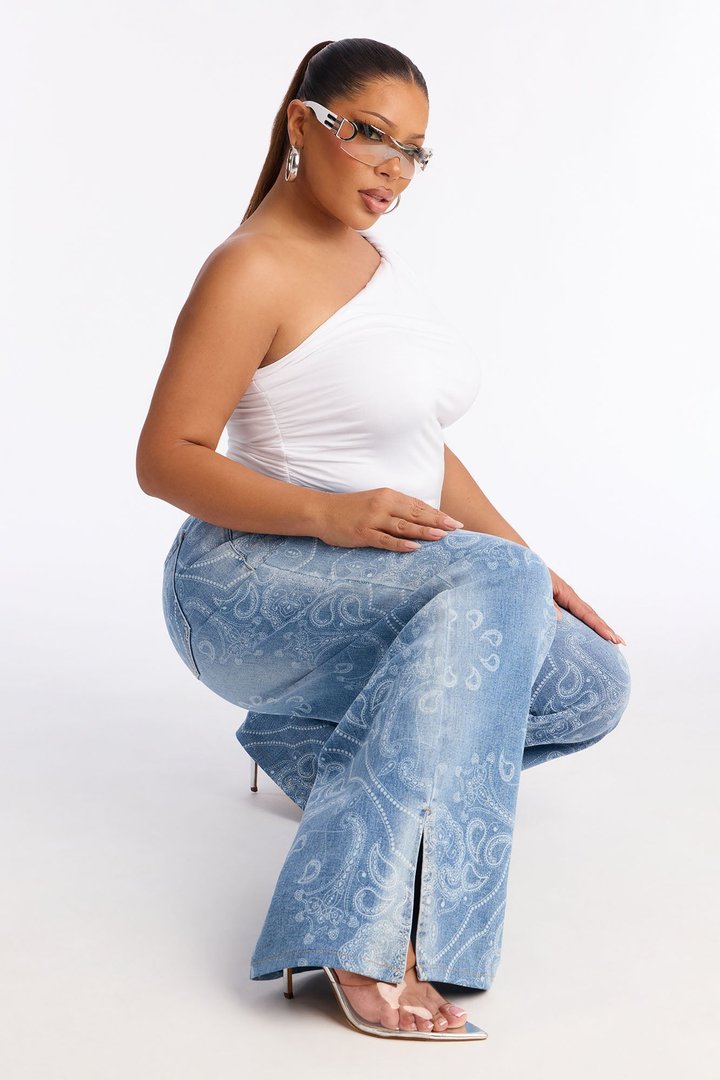 Playa Days Stretch Wide Leg Jeans - Light Wash