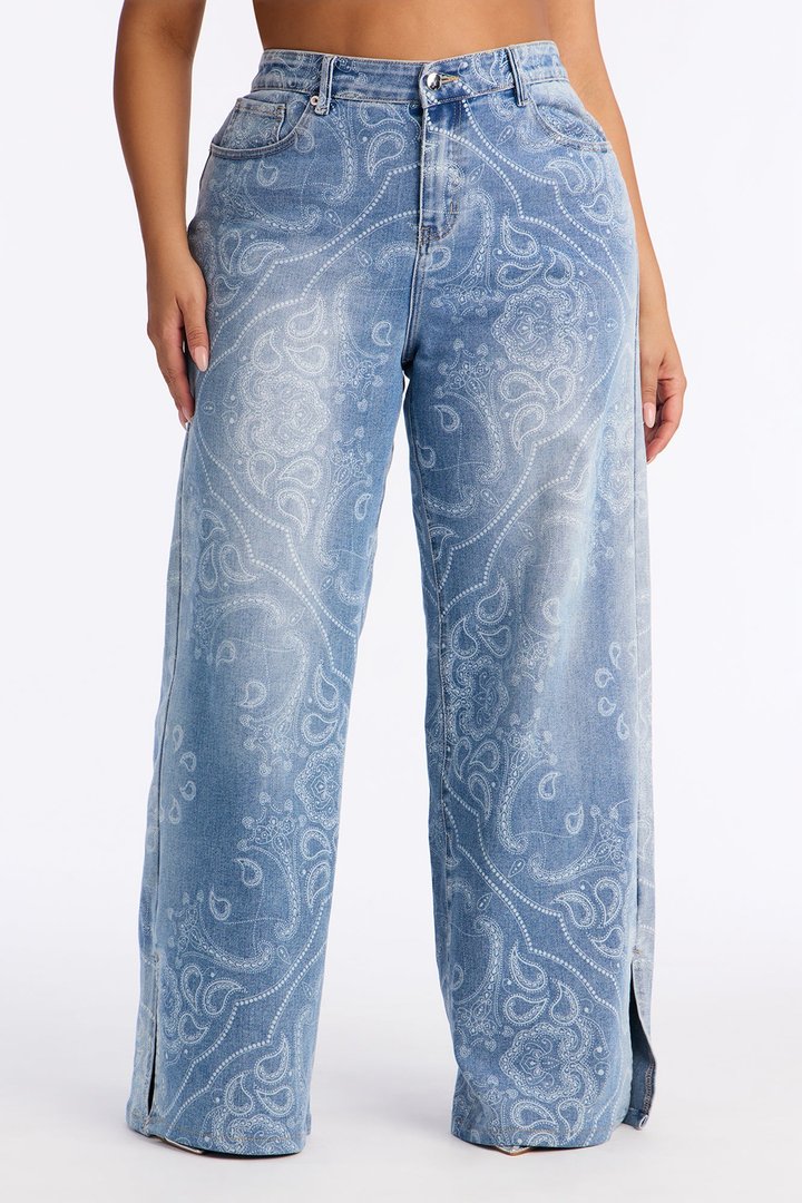 Playa Days Stretch Wide Leg Jeans - Light Wash