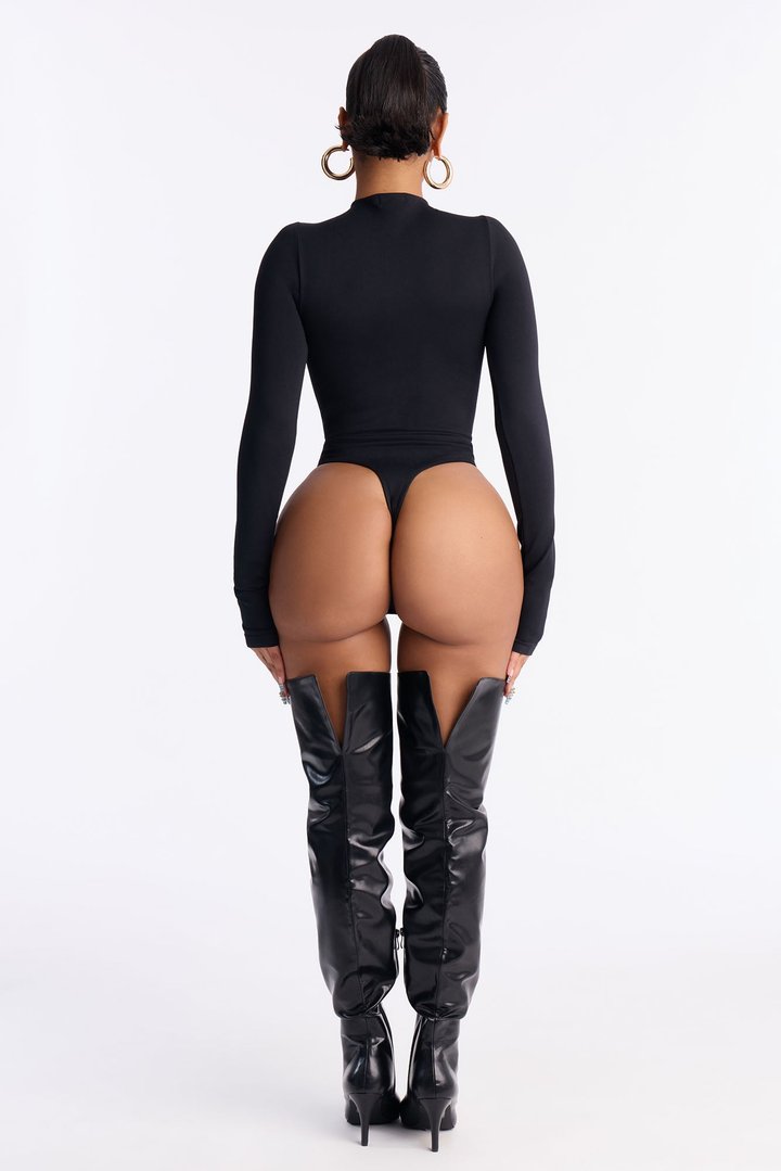 Seamless Smooth Double Lined High Neck Long Sleeve Bodysuit - Black