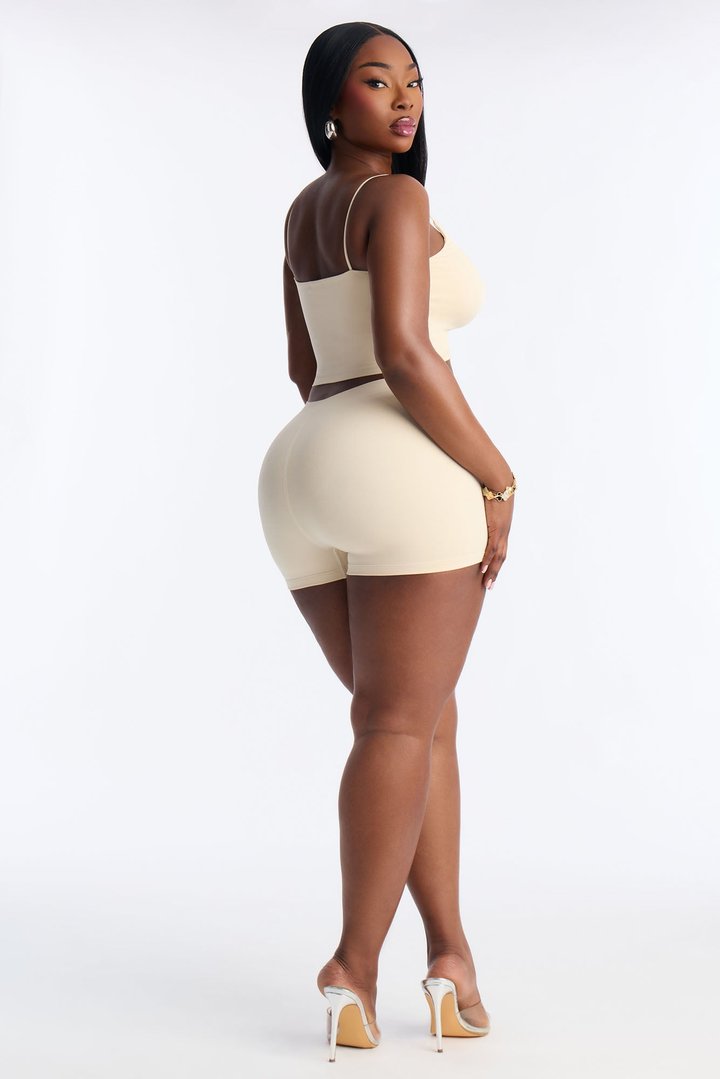 Seamless Smooth Base Layer Double Lined Cami Crop Top - Bone