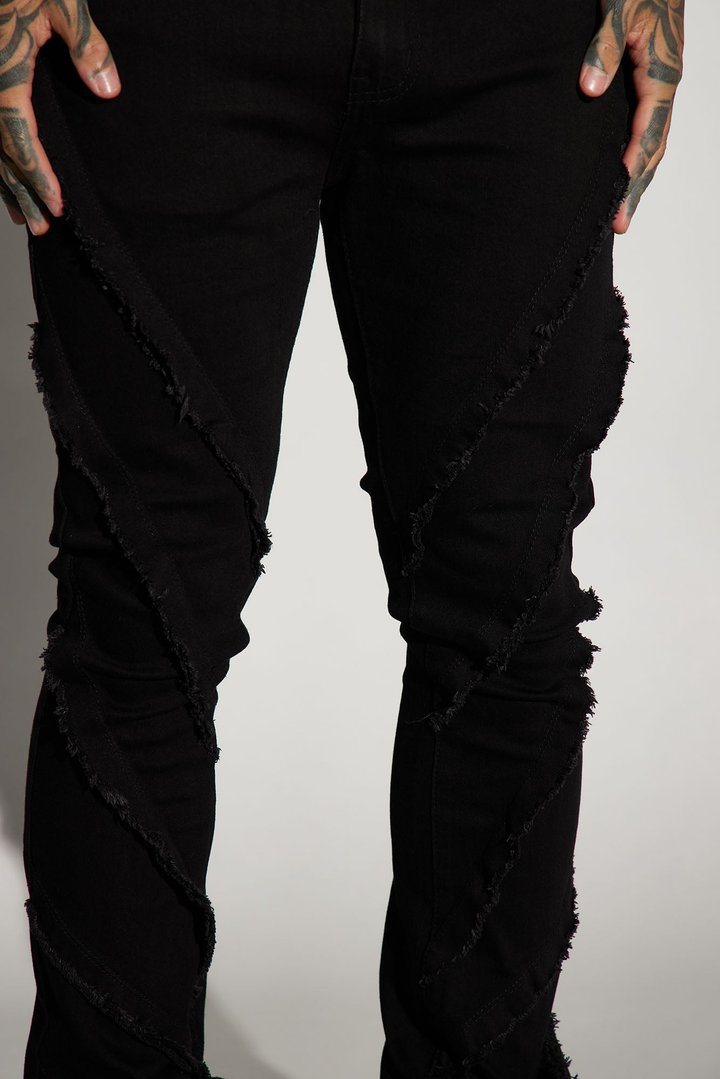 Slanted Fray Stacked Skinny Flare Jeans - Black