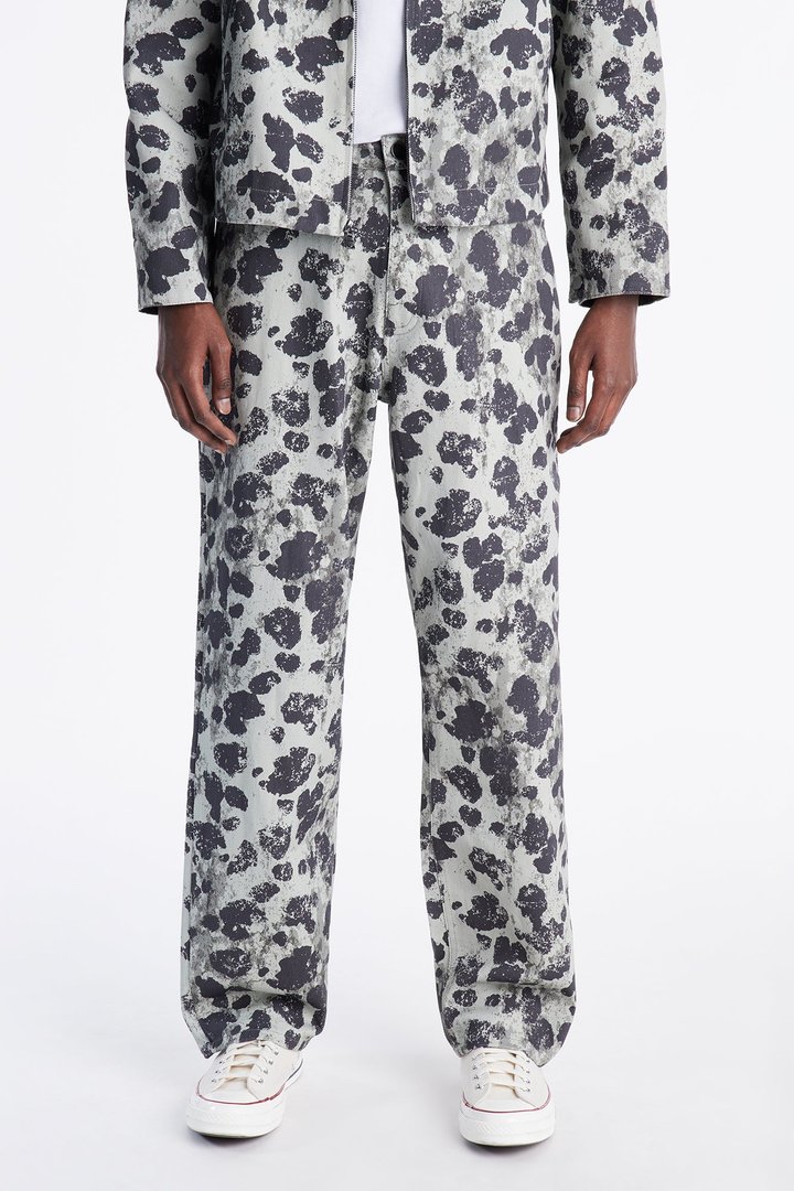 Relaxed Straight Grow Through It Cheetah Pant - Green/combo