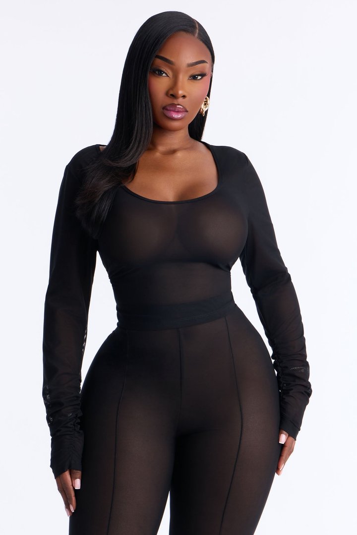 Power Mesh Scoop Long Sleeve Top And Skinny Pant Set - Black