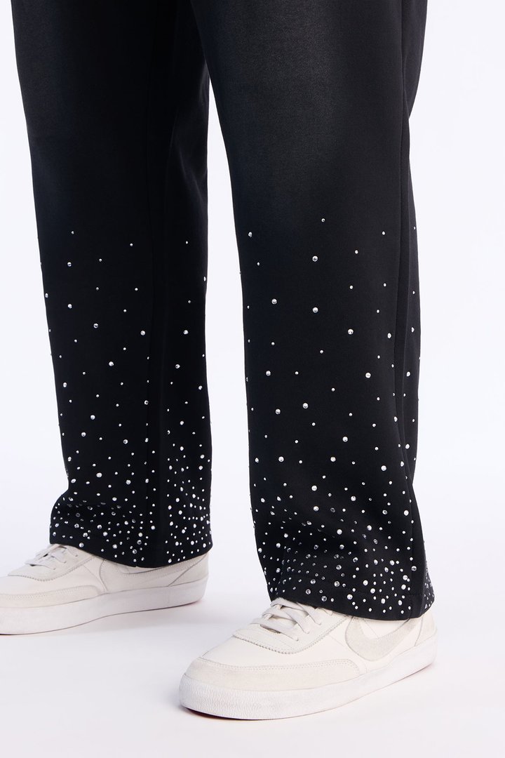 Run Them Rhinestones Relaxed Sweatpants - Black