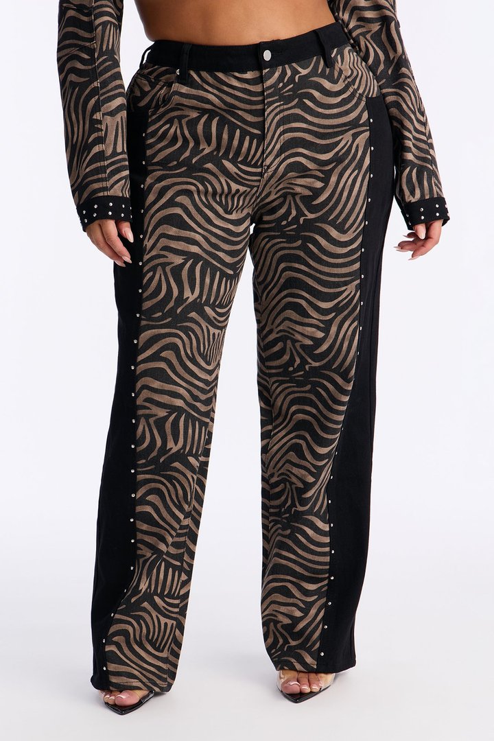 Roam Free Straight Leg Jeans - Black/combo