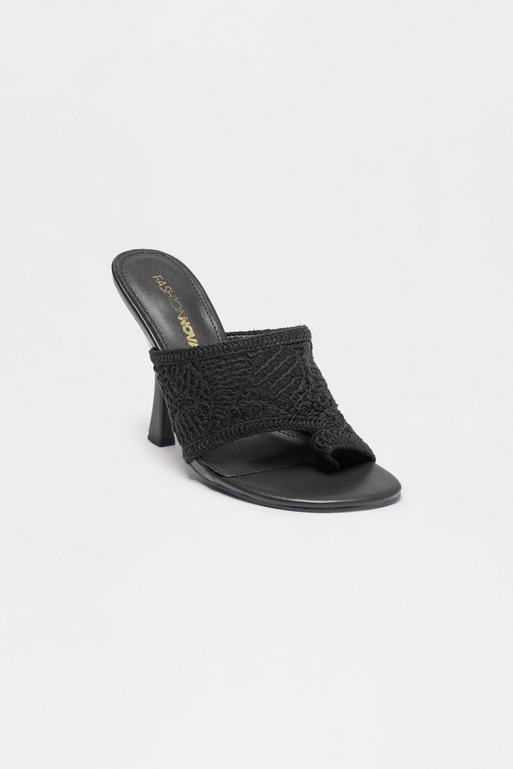 Kite Crochet Toe Ring Heels - Black