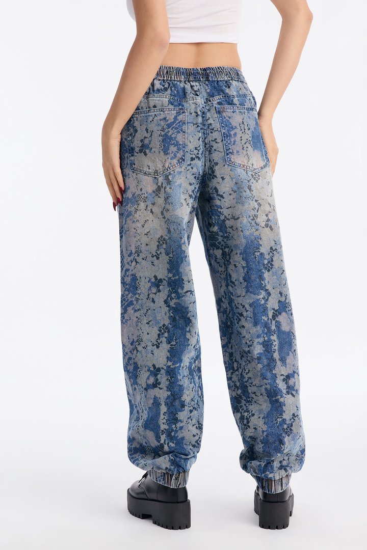 On The Sly Tie Waist Jogger Jeans - Medium Wash