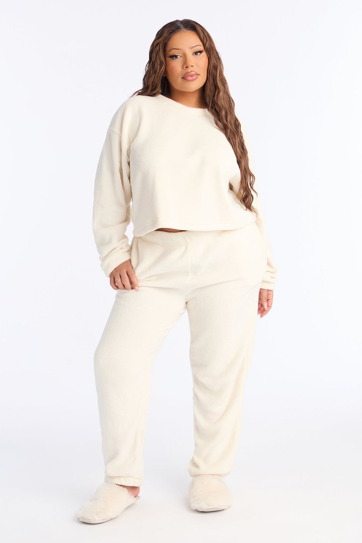 Keep You Cozy Plush Crew Neck PJ Jogger Set - Ivory