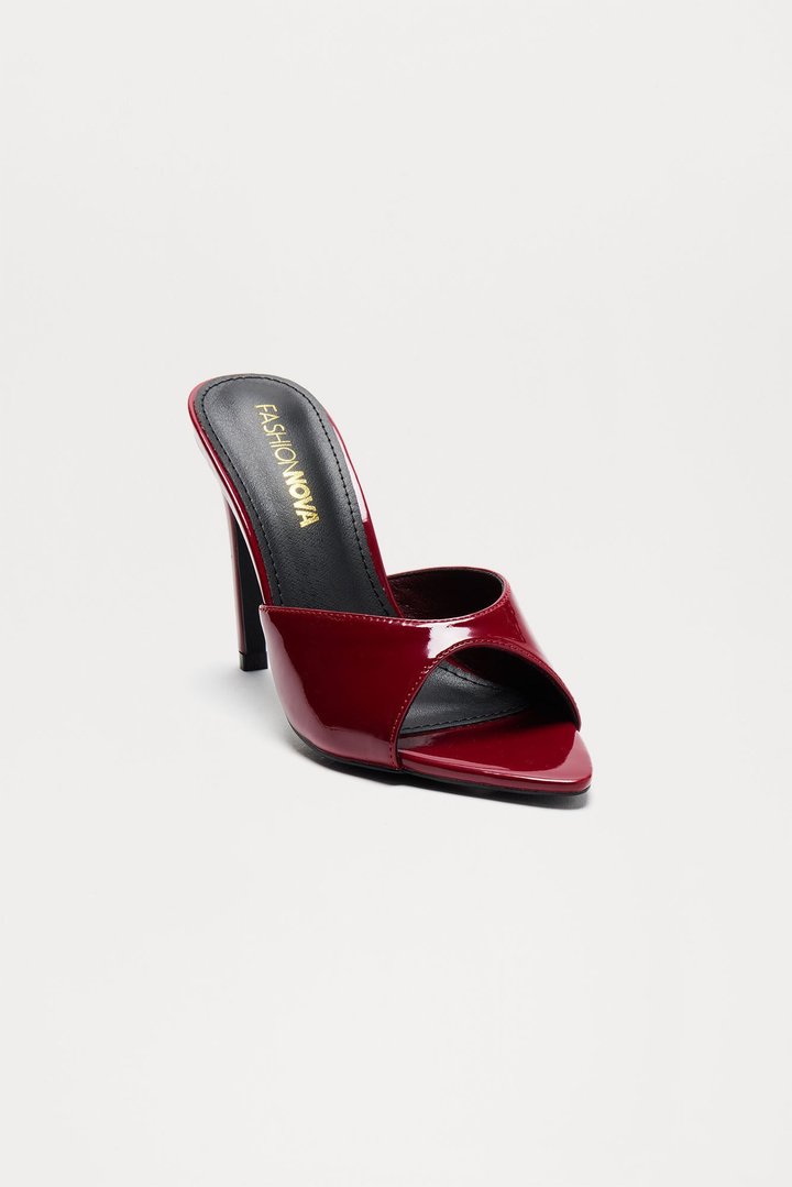 Iridessa 3.5″ Stiletto Heels - Burgundy