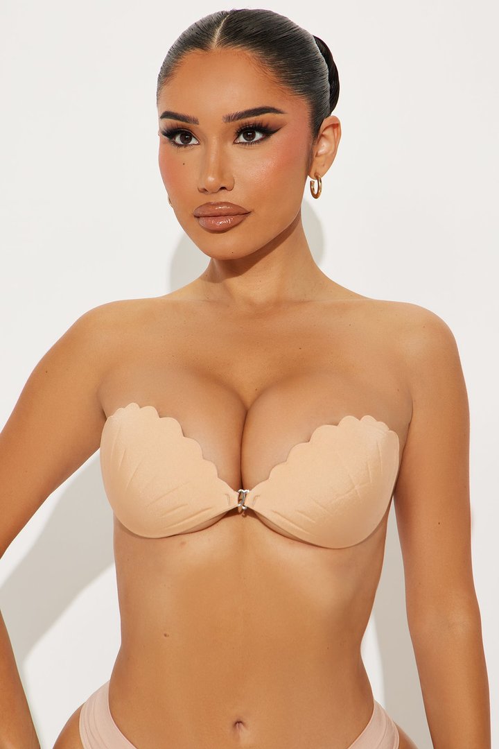 Prized Shells Invisible Sticky Bra - Tan