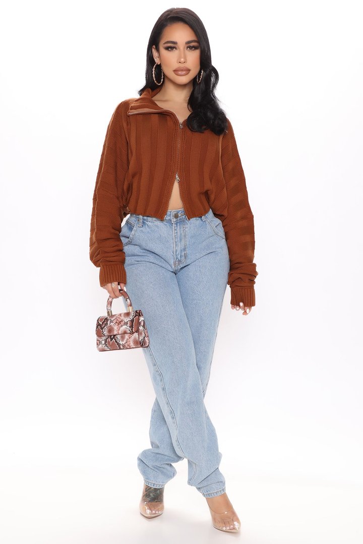 Cozy Girl Zip Front Cropped Cardigan Sweater - Chestnut