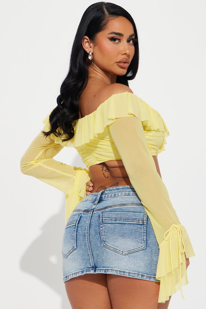 Love In Italy Ruffle Top - Yellow