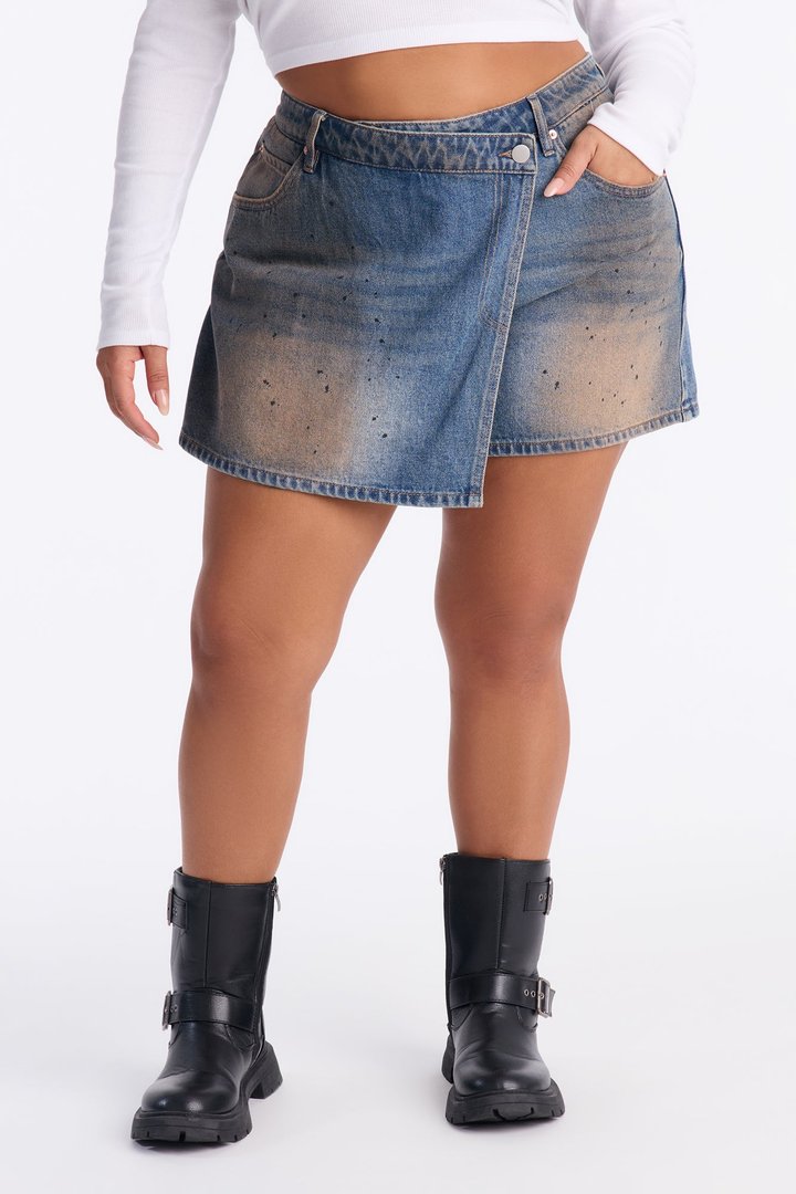 Alicia Vintage Wash Wrap Denim Mini Skort - Medium Wash