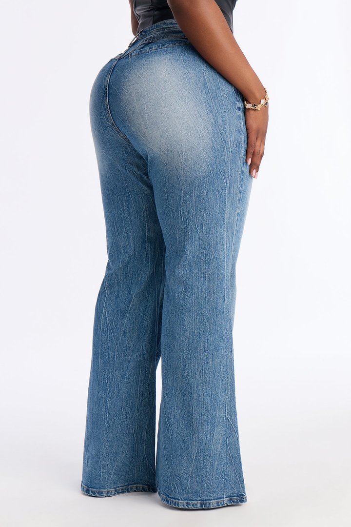 Missing Element Stretch Flare Jeans - Medium Wash