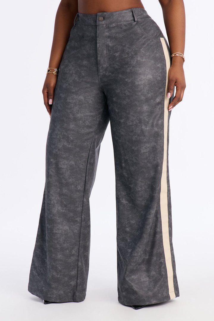 Kelsey Washed Faux Leather Wide Leg Pant - Rinse Blue Wash