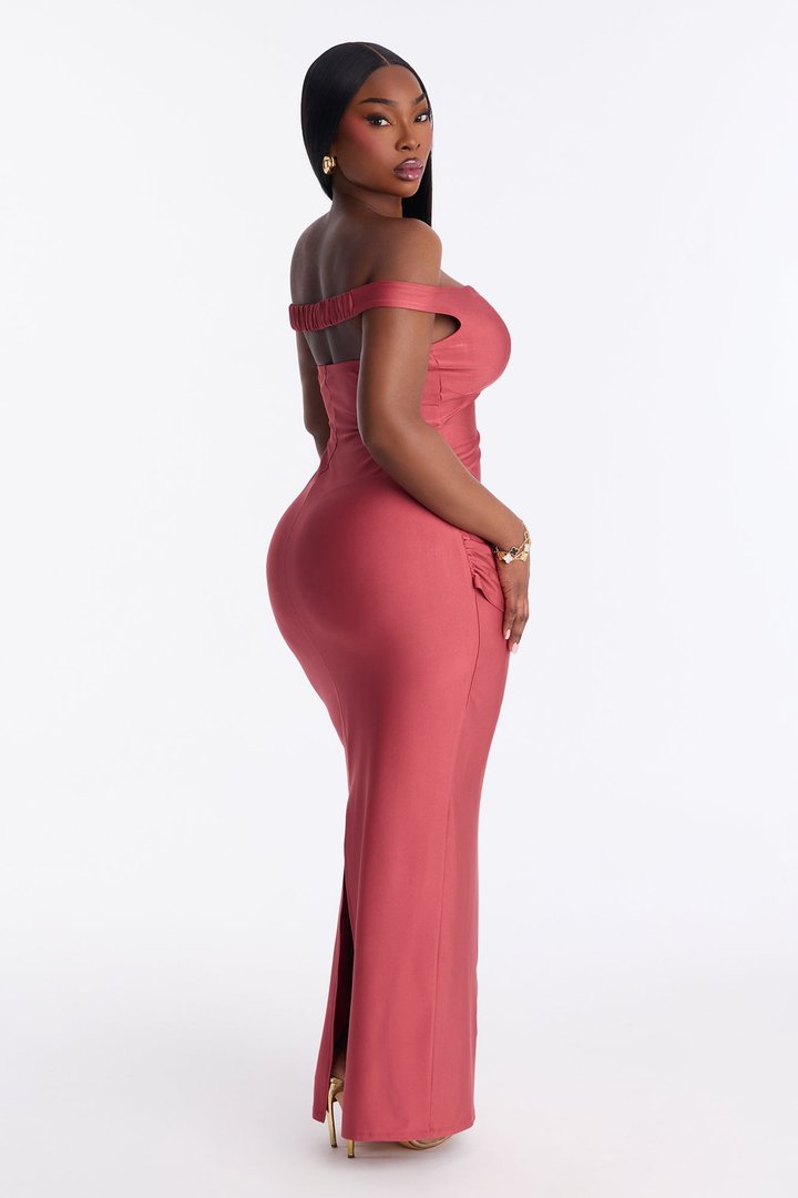 Amelya Off Shoulder Tricot Gown - Marsala