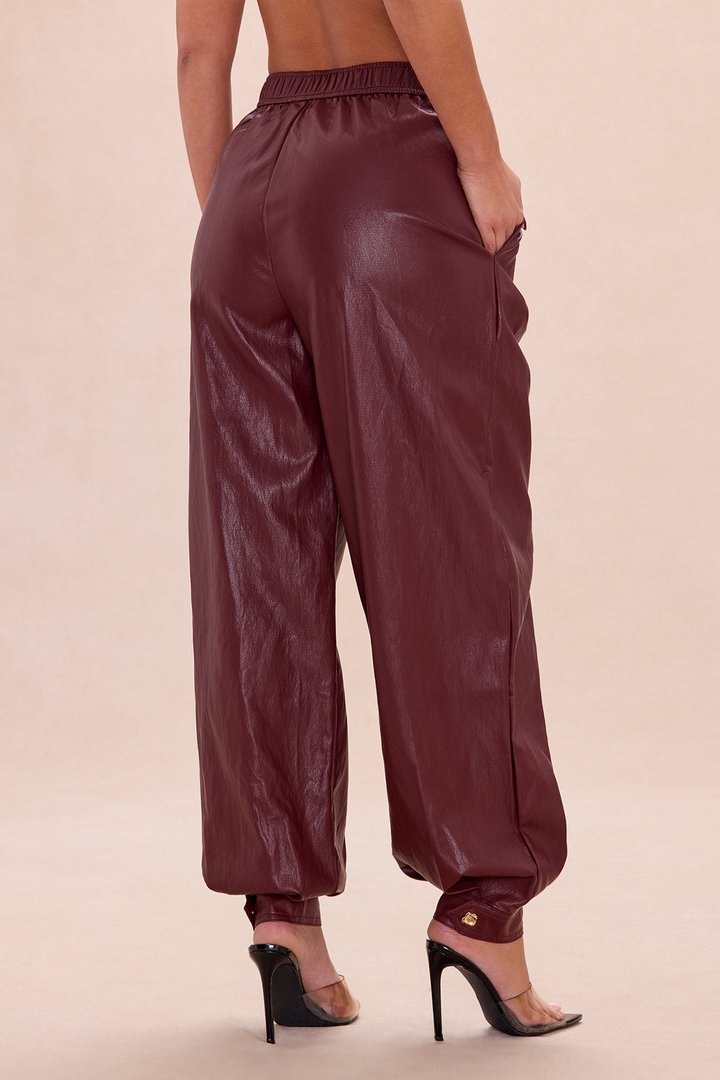 Mariella Faux Leather Balloon Pant - Burgundy