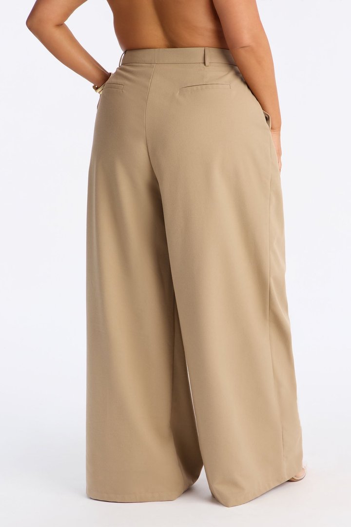 Executive Realness Pleated Wide Leg Trouser 33″ - Taupe