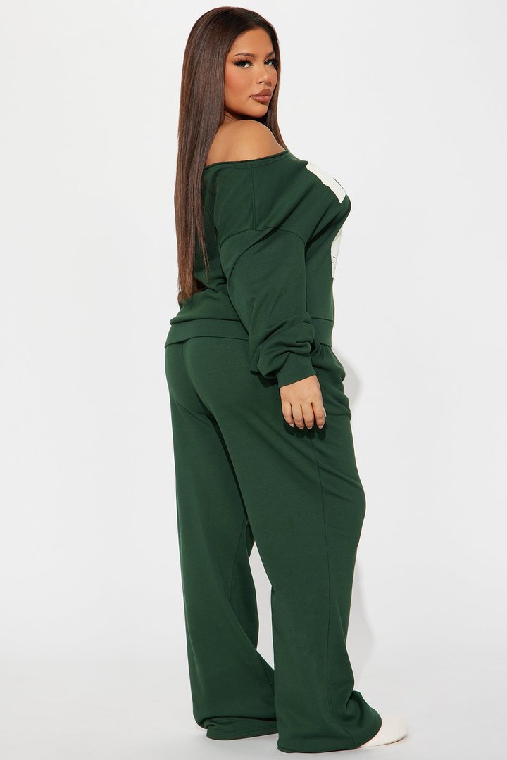 23 Off Shoulder Sweatsuit Set - Hunter