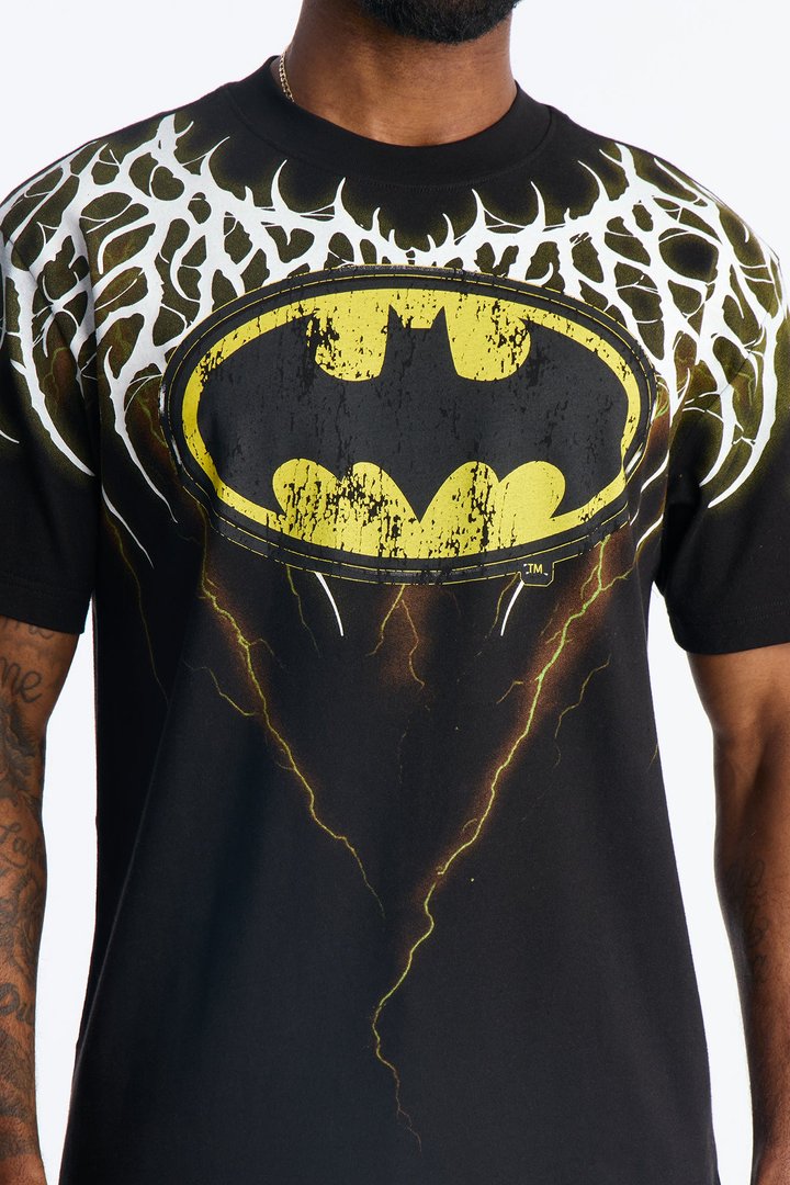 Batman Emblem Of Shadows Short Sleeve Tee - Black