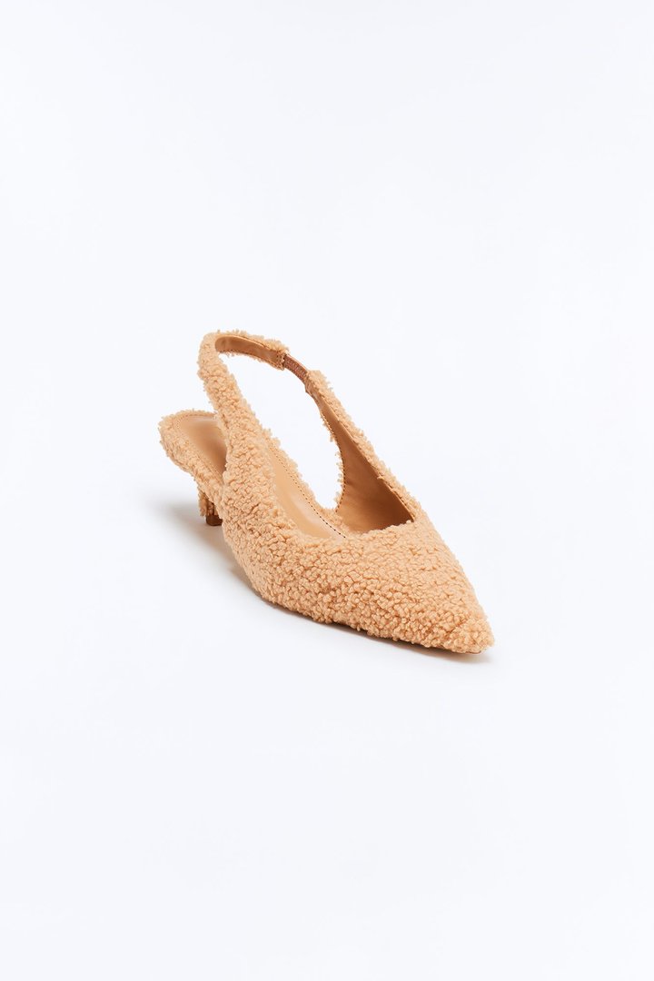 Suku Sherpa Kitten Heel Pumps - Nude