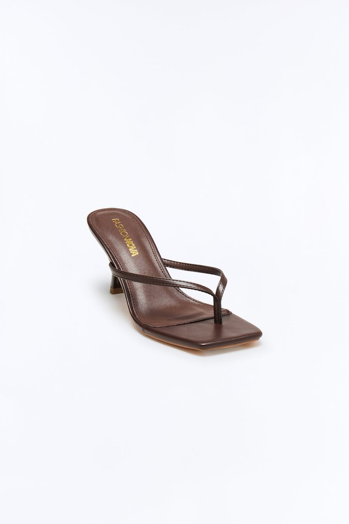 Ayla Thong Mules - Chocolate