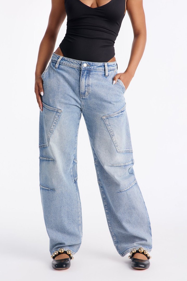 Just My Luck Barrel Leg Jeans - Light Wash