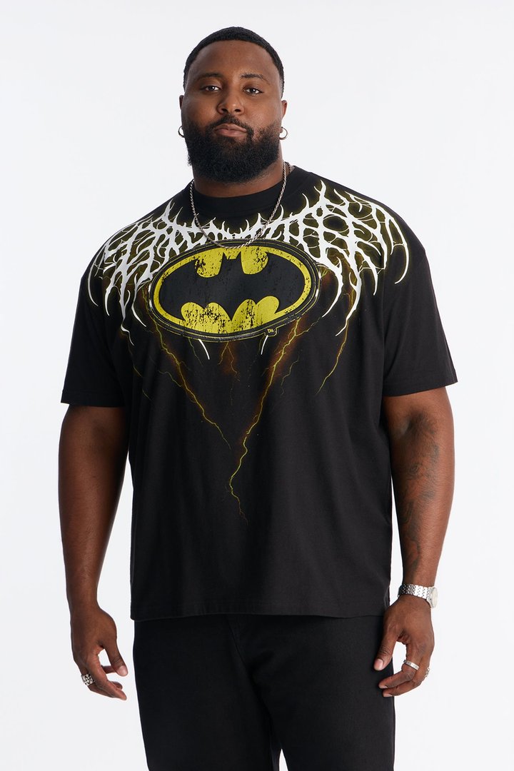 Batman Emblem Of Shadows Short Sleeve Tee - Black