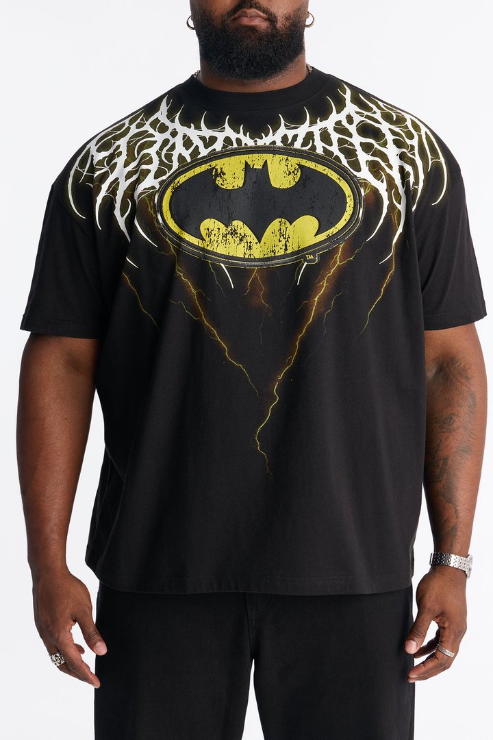 Batman Emblem Of Shadows Short Sleeve Tee - Black