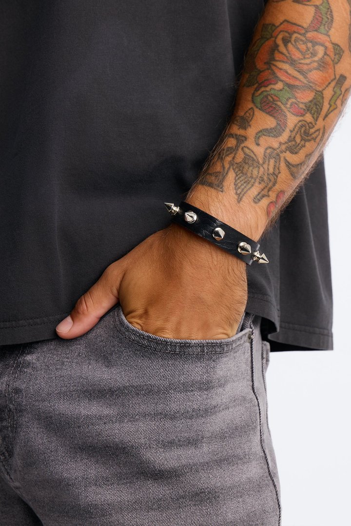 Grunge Studded Faux Leather Bracelet - Black/Silver