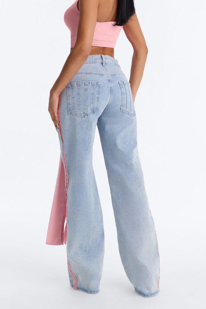 Pretty Privilege Scarves Low Rise Straight Leg Jeans - Light Wash