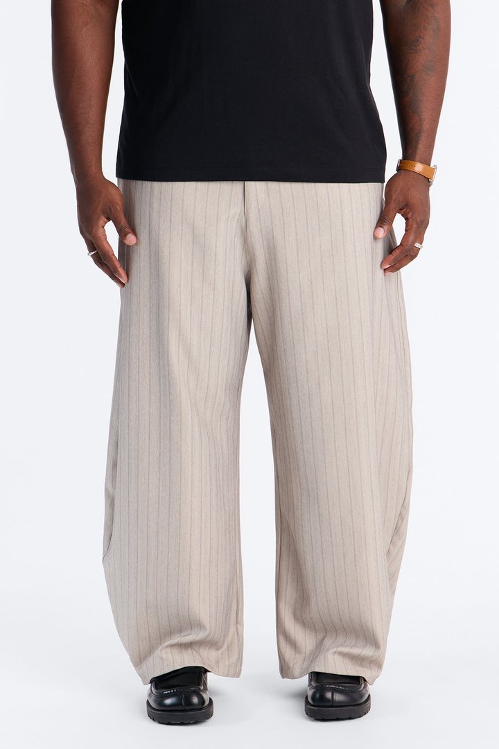 Herringbone Belted Barrel Trouser - Grey