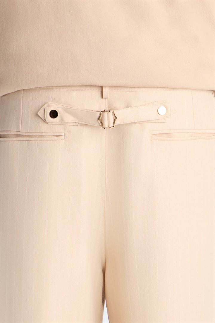 Herringbone Belted Barrel Trouser - Taupe