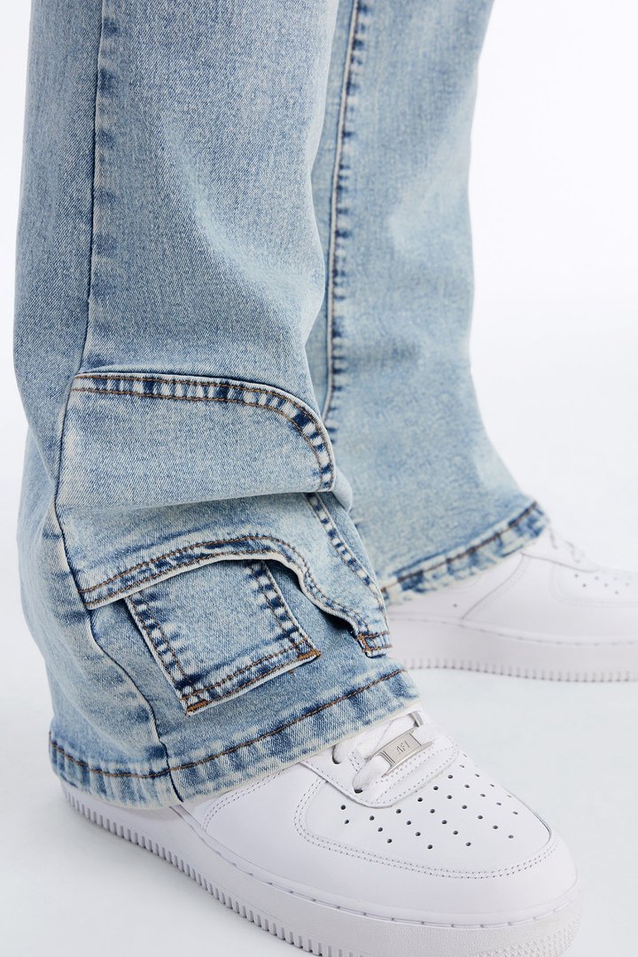 Stacked Skinny Flare Outlaw Hem Jean - Light Wash