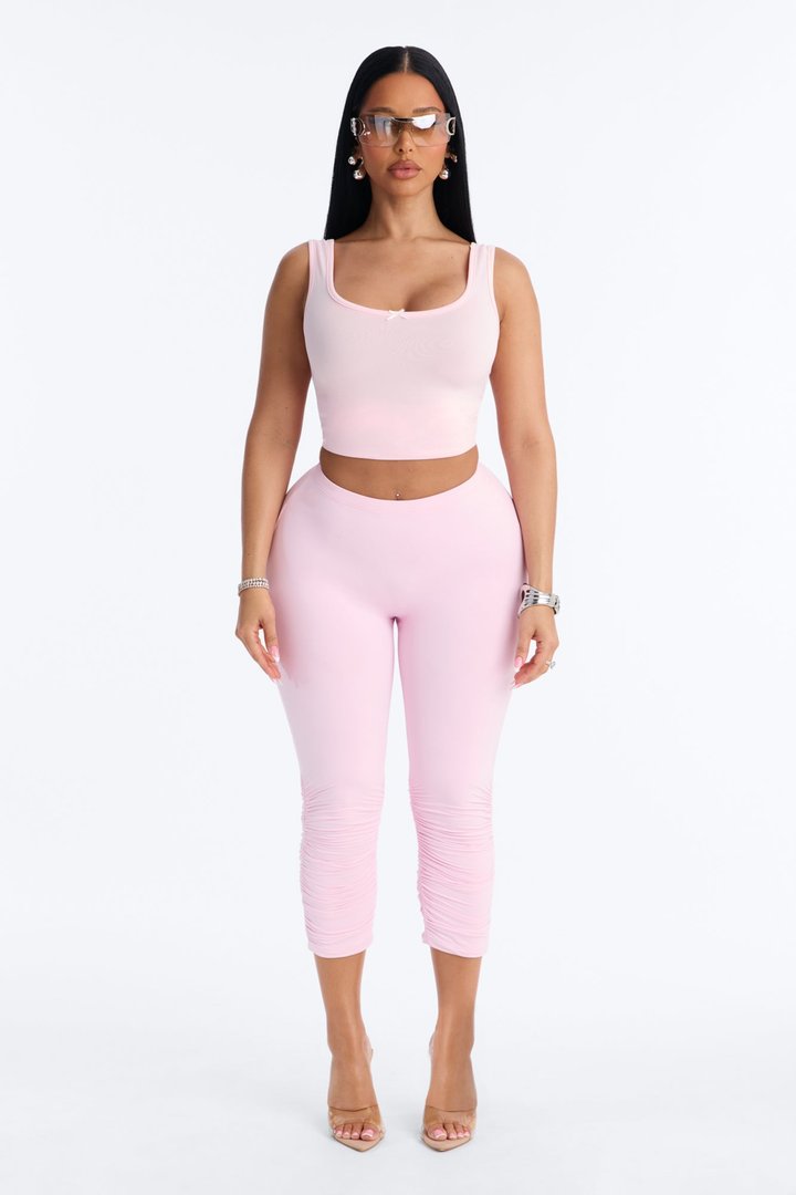 Second Skin Double Lined Ruched Low Rise Capri Legging - Light Pink