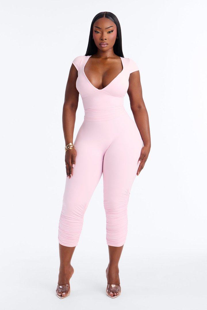 Second Skin Double Lined Ruched Low Rise Capri Legging - Light Pink