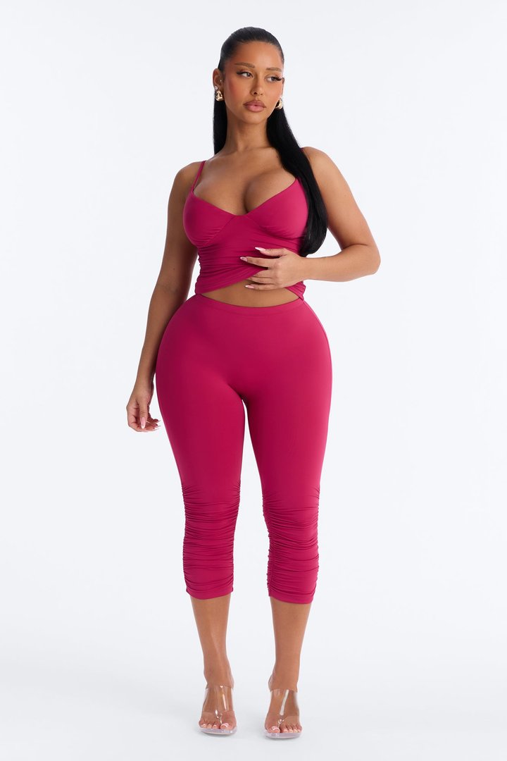 Second Skin Double Lined Ruched Low Rise Capri Legging - Raspberry