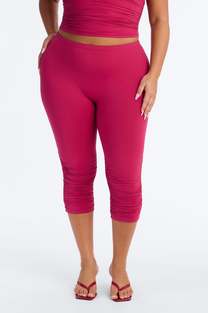 Second Skin Double Lined Ruched Low Rise Capri Legging - Raspberry