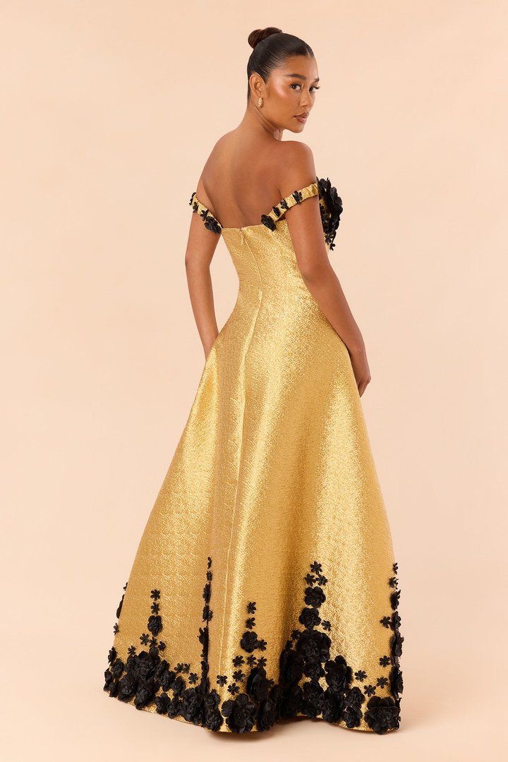 Luxe Feeling Metallic Gown - Gold/Black