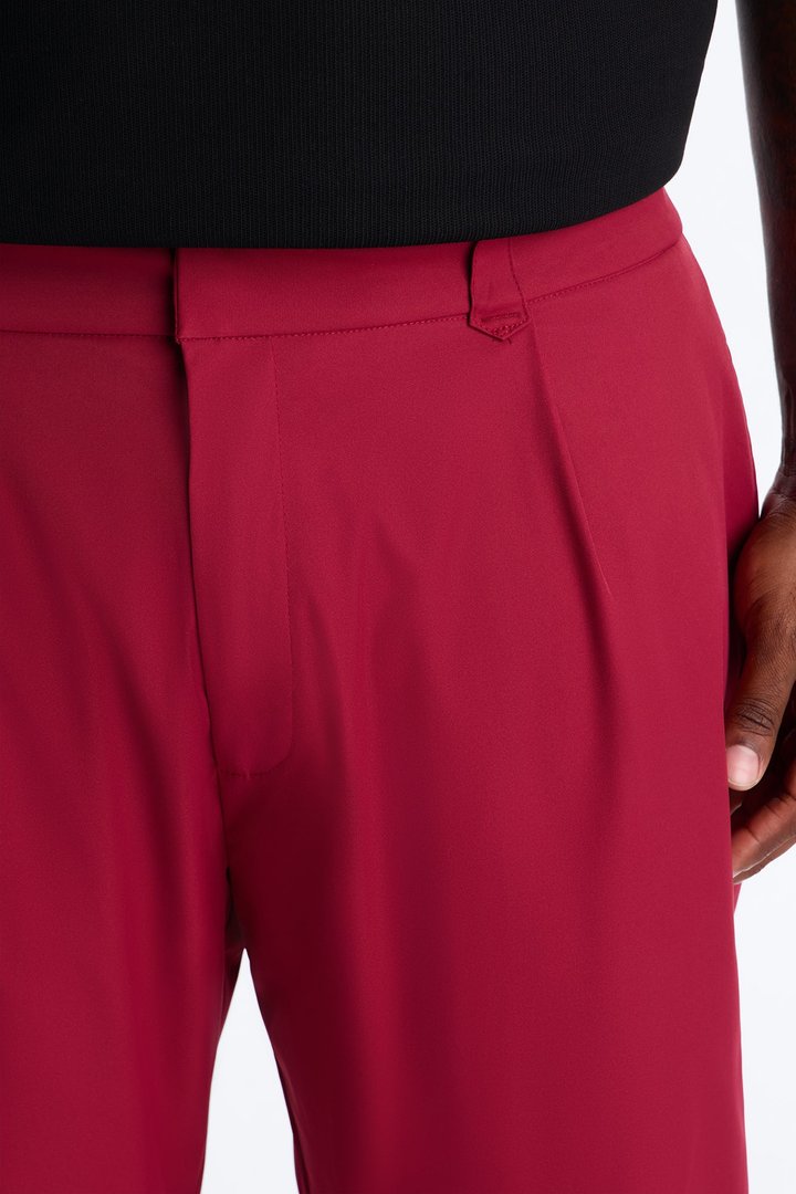 Relaxed Straight Heirloom Pleated Trouser - Burgundy