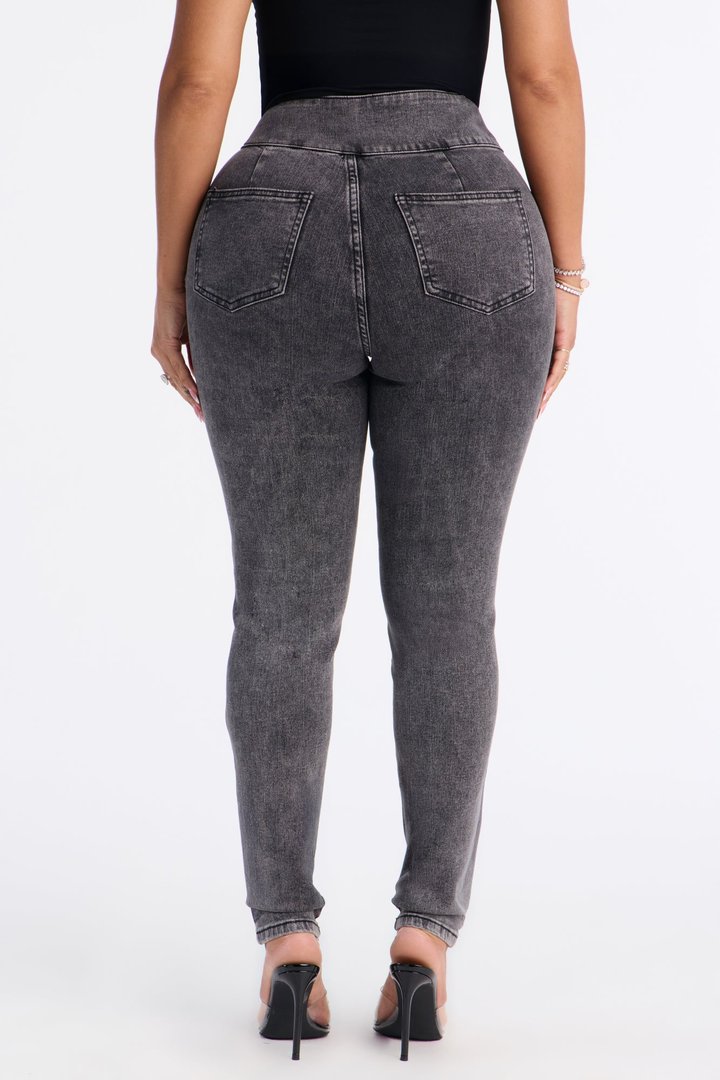 Midnight Empress High Rise Stretch Skinny Jeans - Black Wash