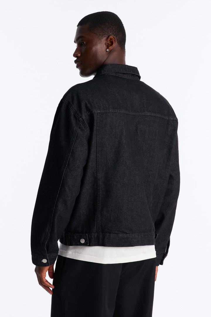 Linear Lock Denim Trucker Jacket - Black