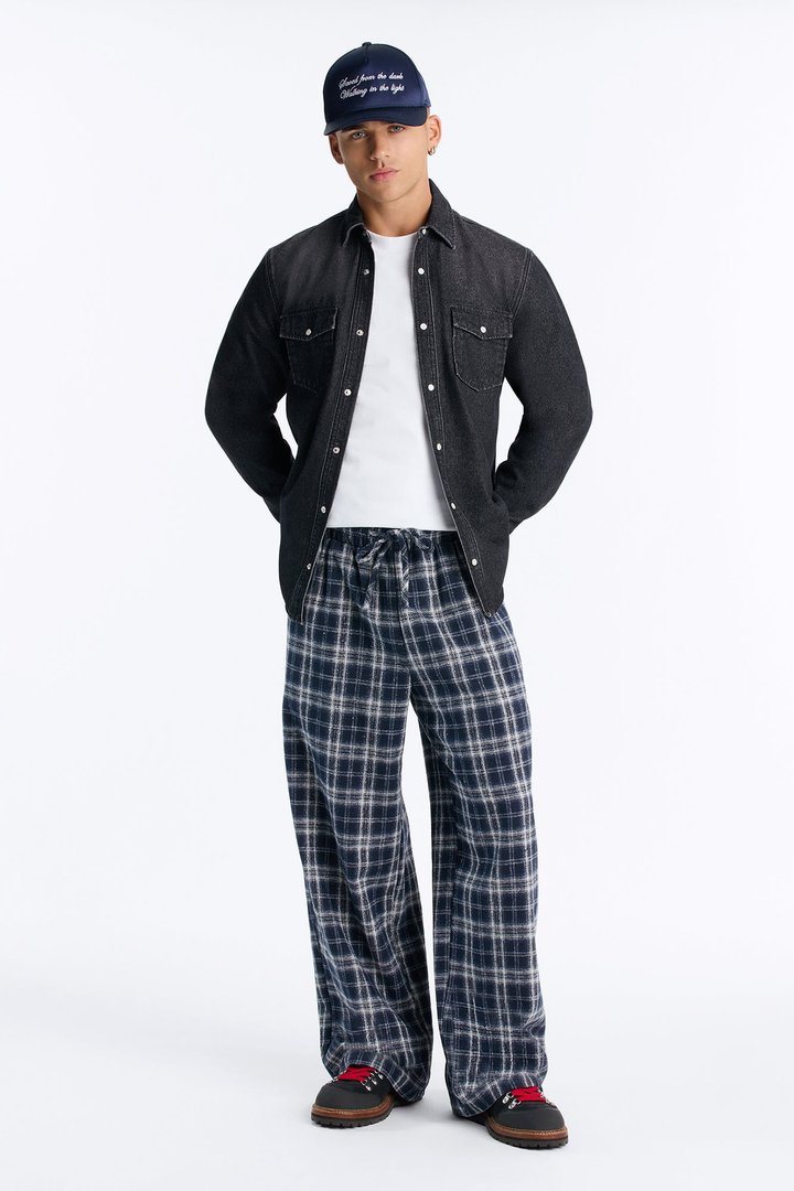 Lazy Plaid Baggy Pant - Navy/combo
