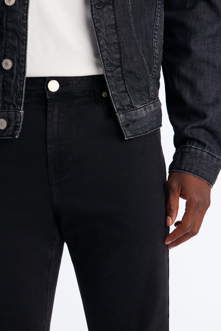 Shadow Creek Skinny Jean - Black