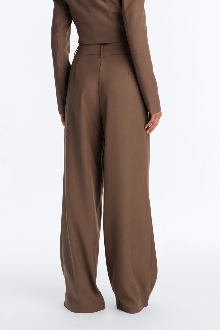 Melt Into You High Rise Straight Leg Trouser - Caffe