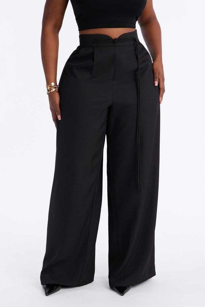 Sadie High Rise Frog Closure Pleated Trouser - Black