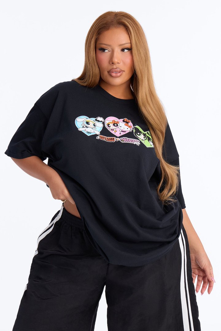 Hello Kitty Heart Frame Mashup Oversized Tee - Black