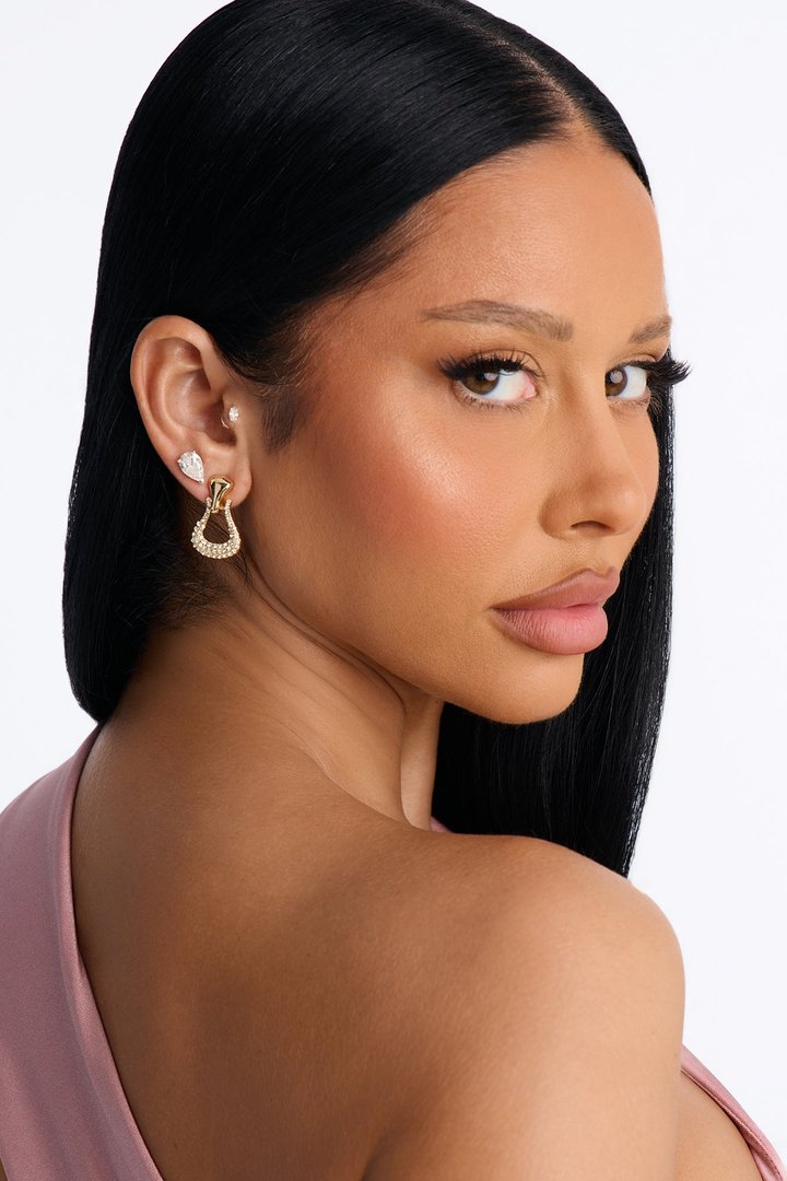 Simply Chic Rhinestone - Gold