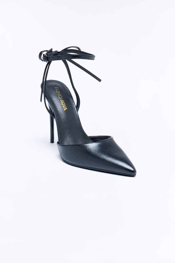 Claudette Stiletto Pumps - Black